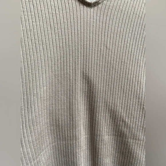 NWT Babaton Aritzia lilac cross front ribbed knit tank bodysuit Sz XS - Picture 4 of 11